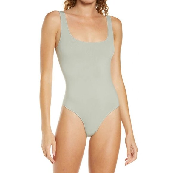 SKIMS Light Essential Scoop Neck Bodysuit NEW Agave Womens 3X - Picture 1 of 12